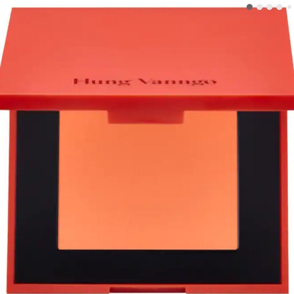 HUNG VANNGO BEAUTY
Very Beautiful Matte Velvet Blush